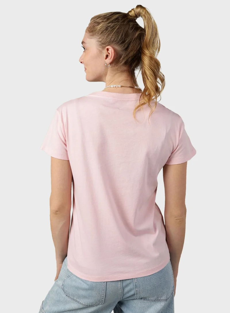 American Eagle Graphic Crew Neck T-Shirt