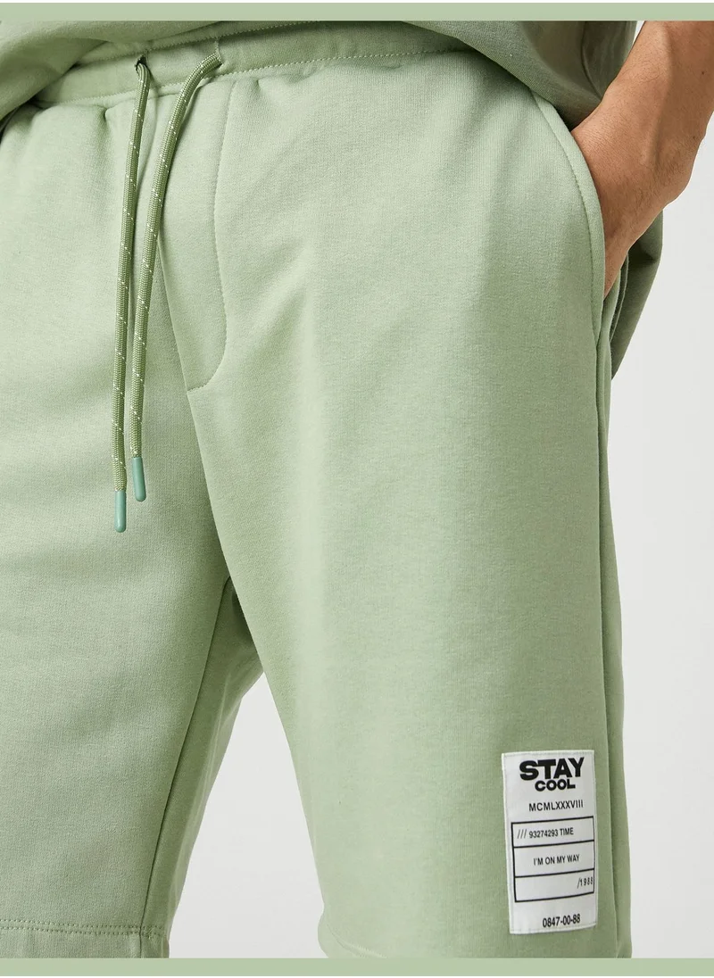 كوتون Basic Shorts Drawstring Slogan Sticker Printed