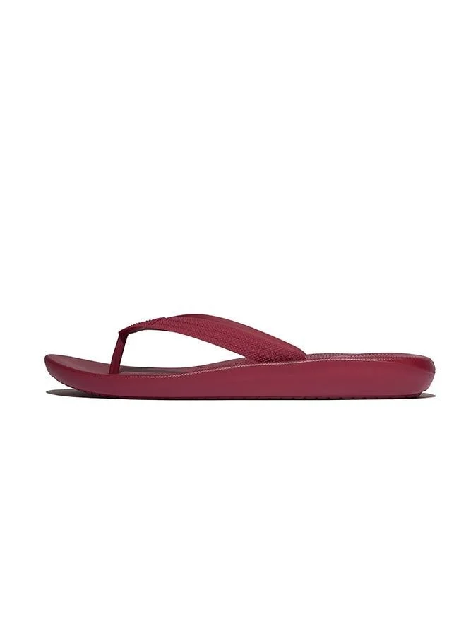فيت فلوب iQUSHION MENS TEXTURED-STRAP FLIP-FLOPS