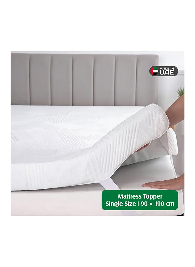 EASELIVING غطاء مرتبة مفرد - غطاء مرتبة إسفنجي ناعم متوسط ​​الحجم 5 سم | غطاء مسامي وقابل للغسل | غطاء سرير تبريد لتخفيف الضغط | أربطة مطاطية لملاءمة آمنة (90x190 سم) - Image 1