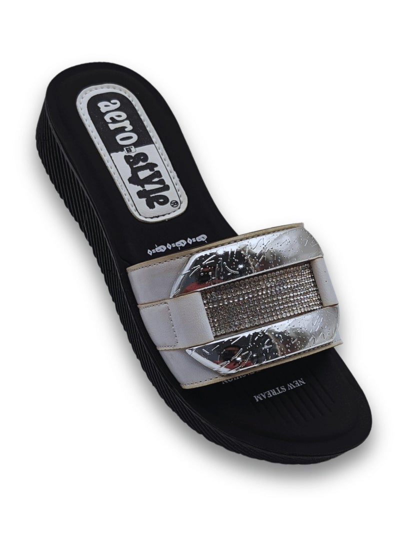 aerosoft Aerostyle Women’s Slippers SPL1037 White  - Image 2