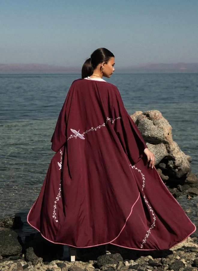 مشروع بلا اسم The Majestic Abaya & Scarf Set