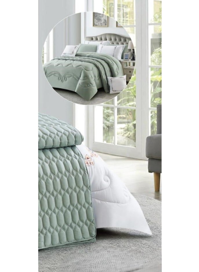 AKD Double bed set with an exclusive and attractive embroidered pattern, made of luxurious microfiber. Includes:  1 Quilt 240*260cm 1 Fitted Sheet 200*200*30cm 2 Decorative Pillowcases 75*50*5cm 2 Pillowcases 75*50cm - Image 4