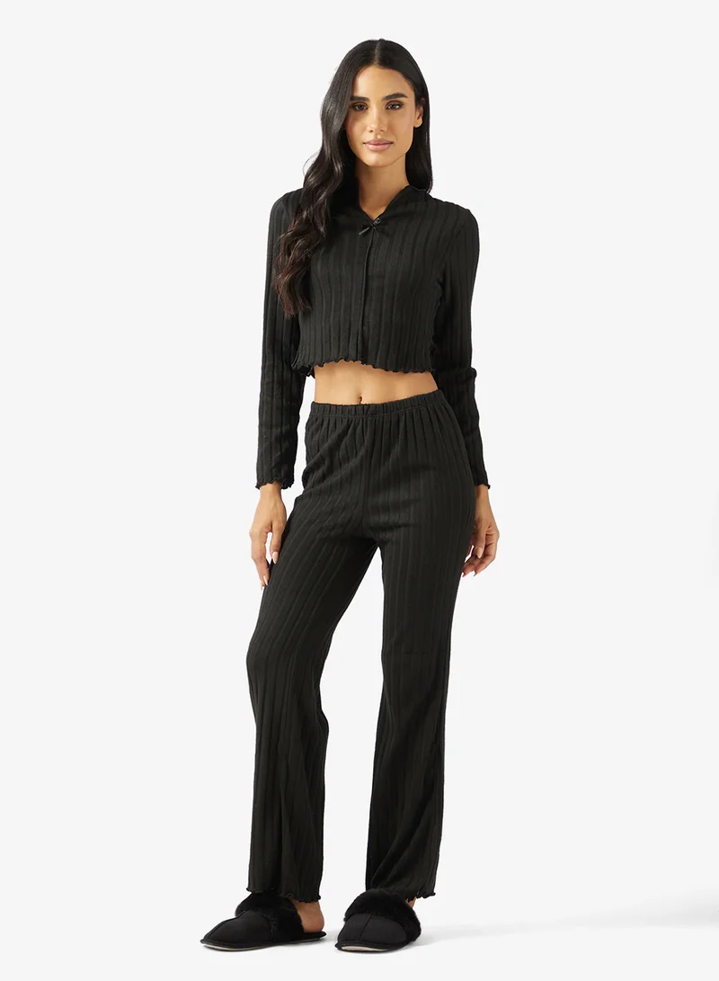 جينجر طقم بيجامة وبلوزة بأزرار بنقشة نقطية