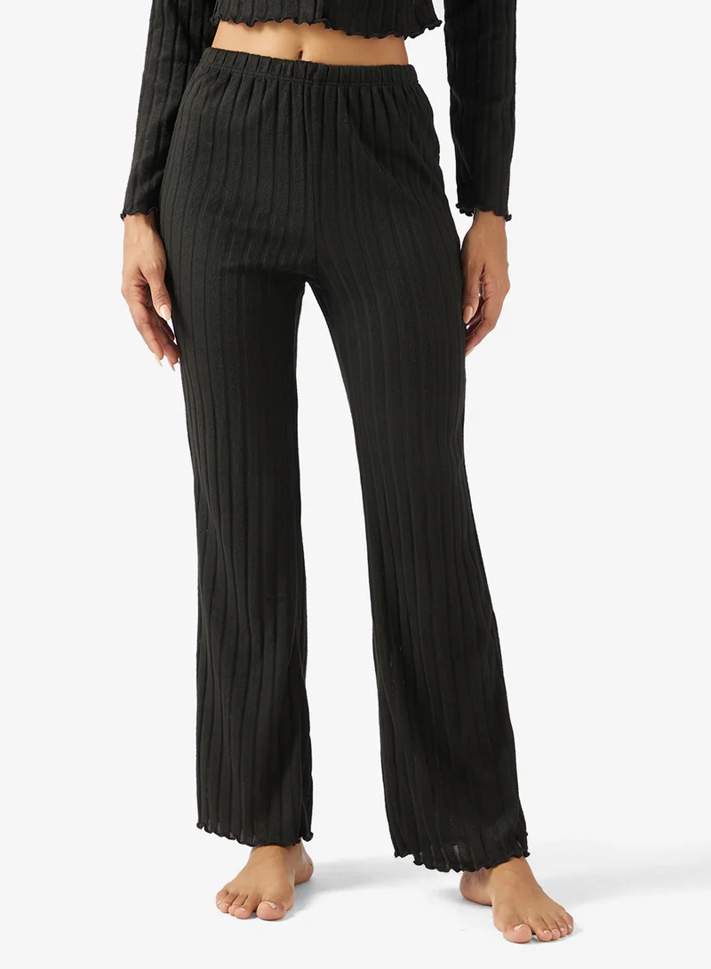 جينجر طقم بيجامة وبلوزة بأزرار بنقشة نقطية