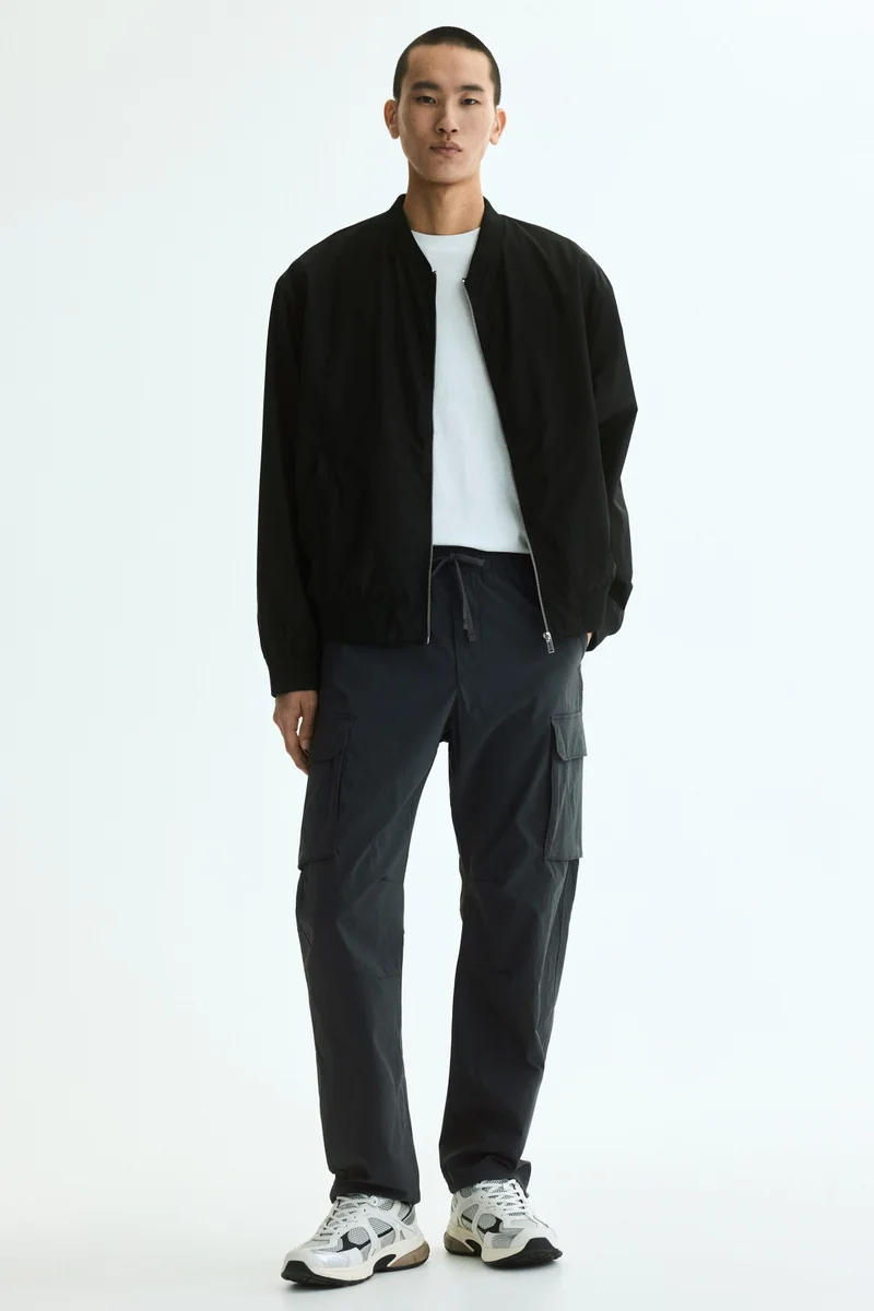 Regular Fit Cargo trousers