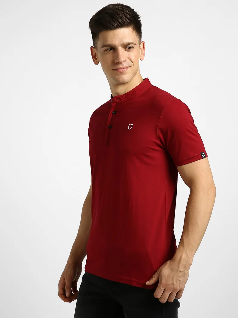 Urbano Fashion  Urbano Fashion Men's Maroon Solid Mandarin Collar Slim Fit Half Sleeve Cotton T-Shirt  | Best Price UAE