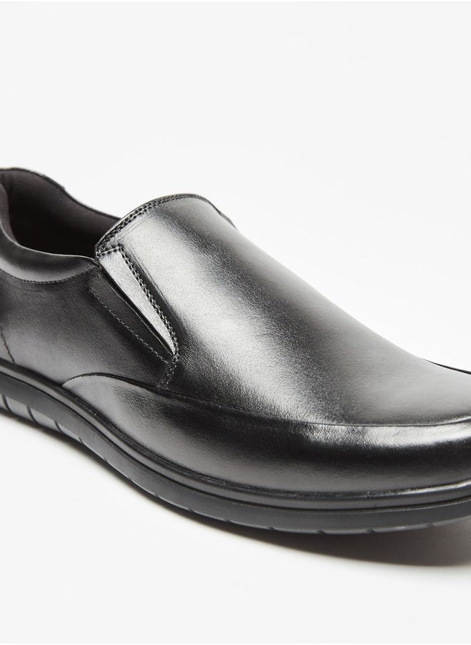 Le Confort Men Solid Slip-On Loafers  - Image 4