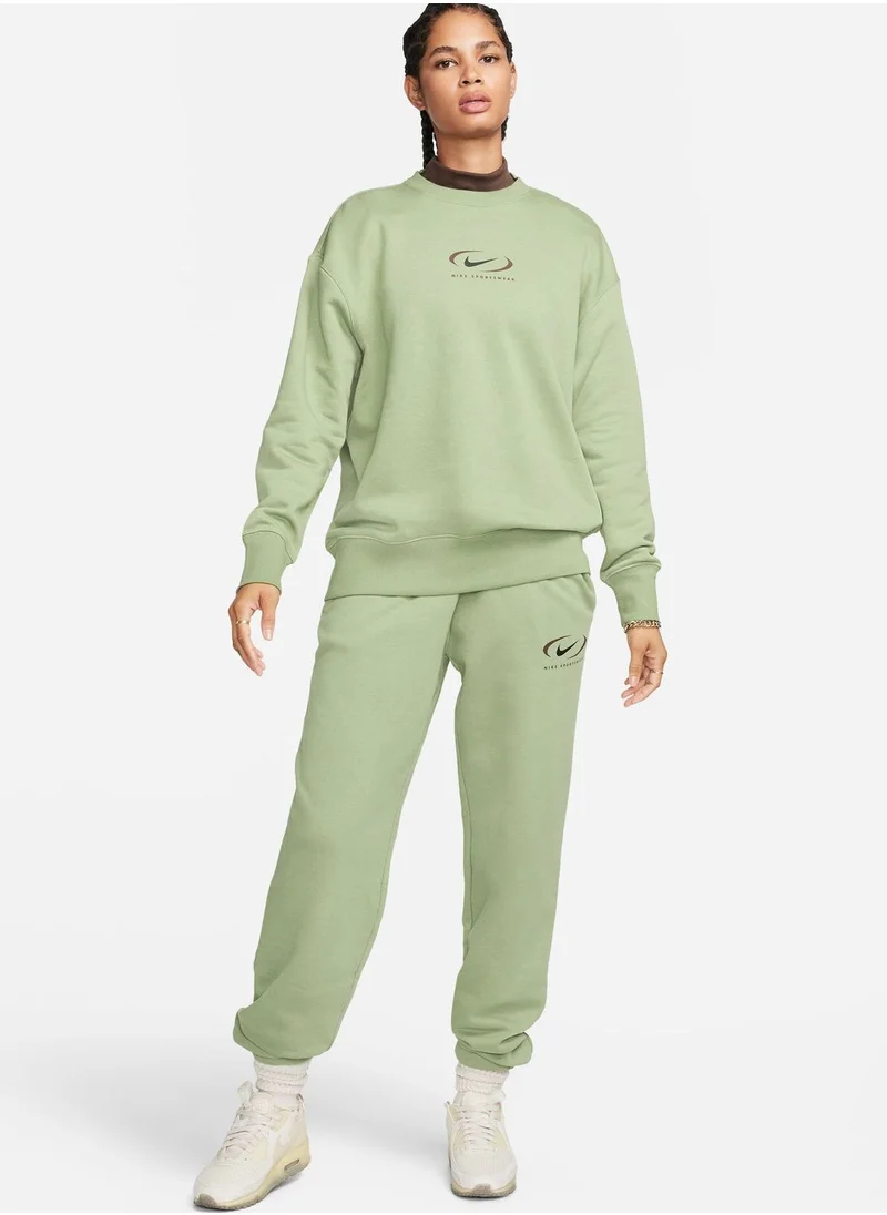 Nike Oversized Crewneck Sweatshirt