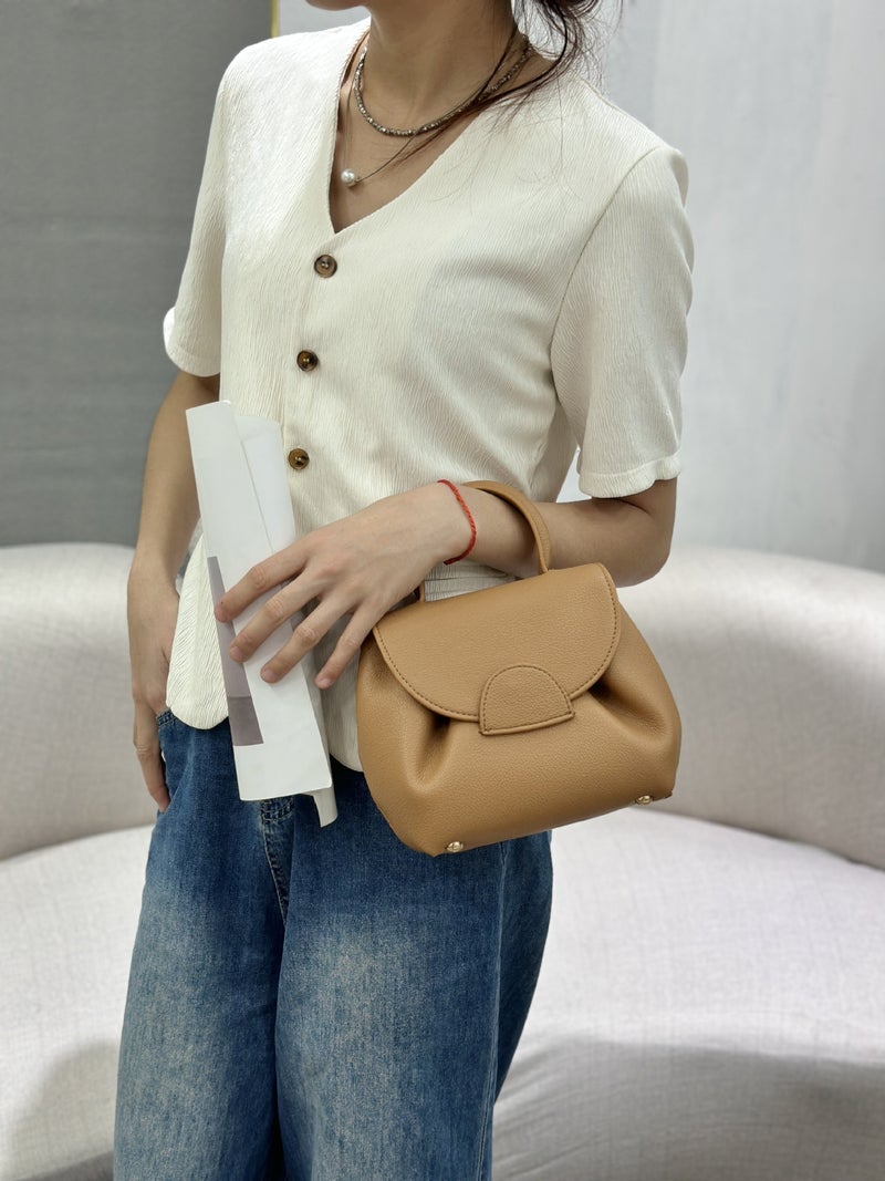 French Niche Design Handbag With Litchi Pattern Contrasting Piggy Bag One-Shoulder Cross-Body Smiley Face Bag Small Size - Image 4