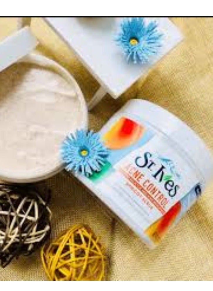ST. Ives Acne Control Apricot Scrub 283 gm  - Image 4