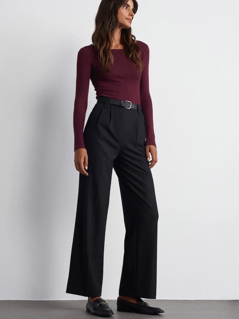 ديلفين 31332 Boat Neck Long Sleeve Top-Burgundy