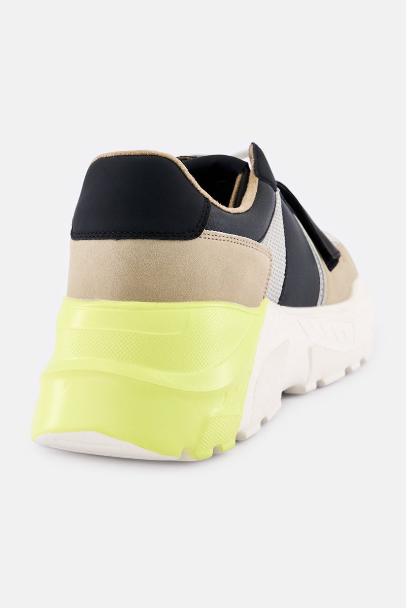 DKNY أحذية كاجوال رجالية مزودة بشعار العلامة التجارية، متعددة الألوان - Image 3