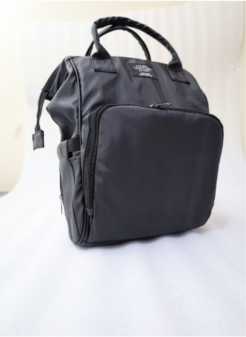 Generic Baby diaper bag, waterproof, suitable for carrying all baby items, with an attractive design and high quality (Black)  - Image 1