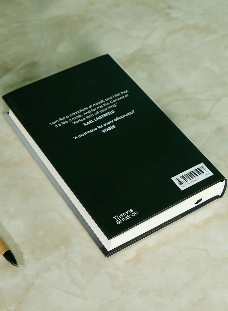 THAMES Karl Lagerfeld: A Life In Fashion