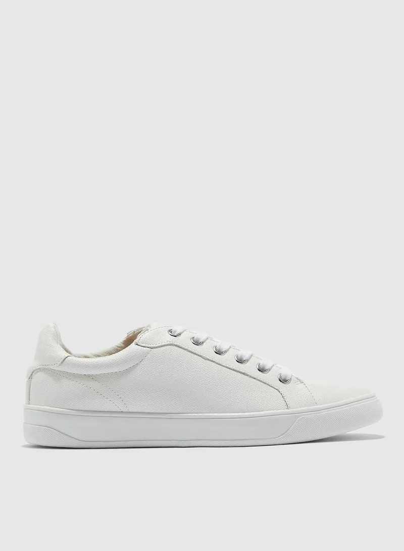 TOPSHOP Cola Lace Up Trainer Sneaker - White