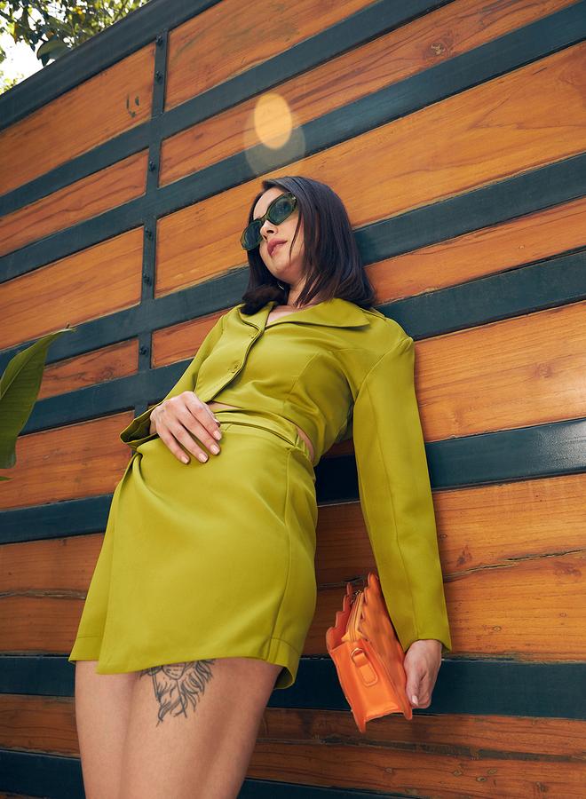 كاجوالي طقم كروب توب بنوتش مع تنورة قصيرة بتفاصيل عقد من كاسواللي - Image 4