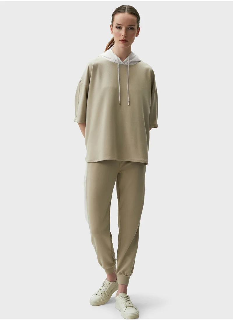 جيمي كي Crew Neck Overszied Sweatshirt