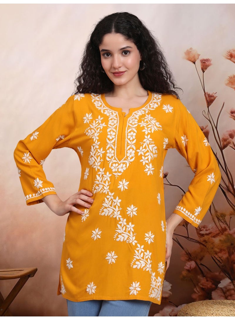 الايا كرتي مطرزة يدوياً من رايون شيكانكاري للنساء - Image 3