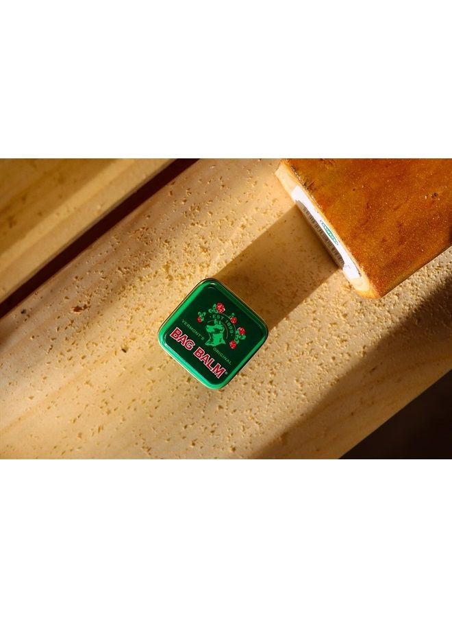 Bag Balm Skin Moisturizer Mini Tin Gift Box (Set of 3)  - Image 4