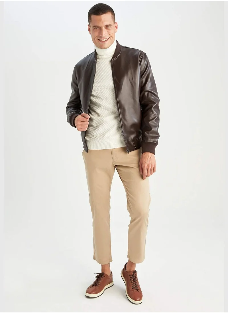ديفاكتو Man Slim Fit Bomber PU Jacket