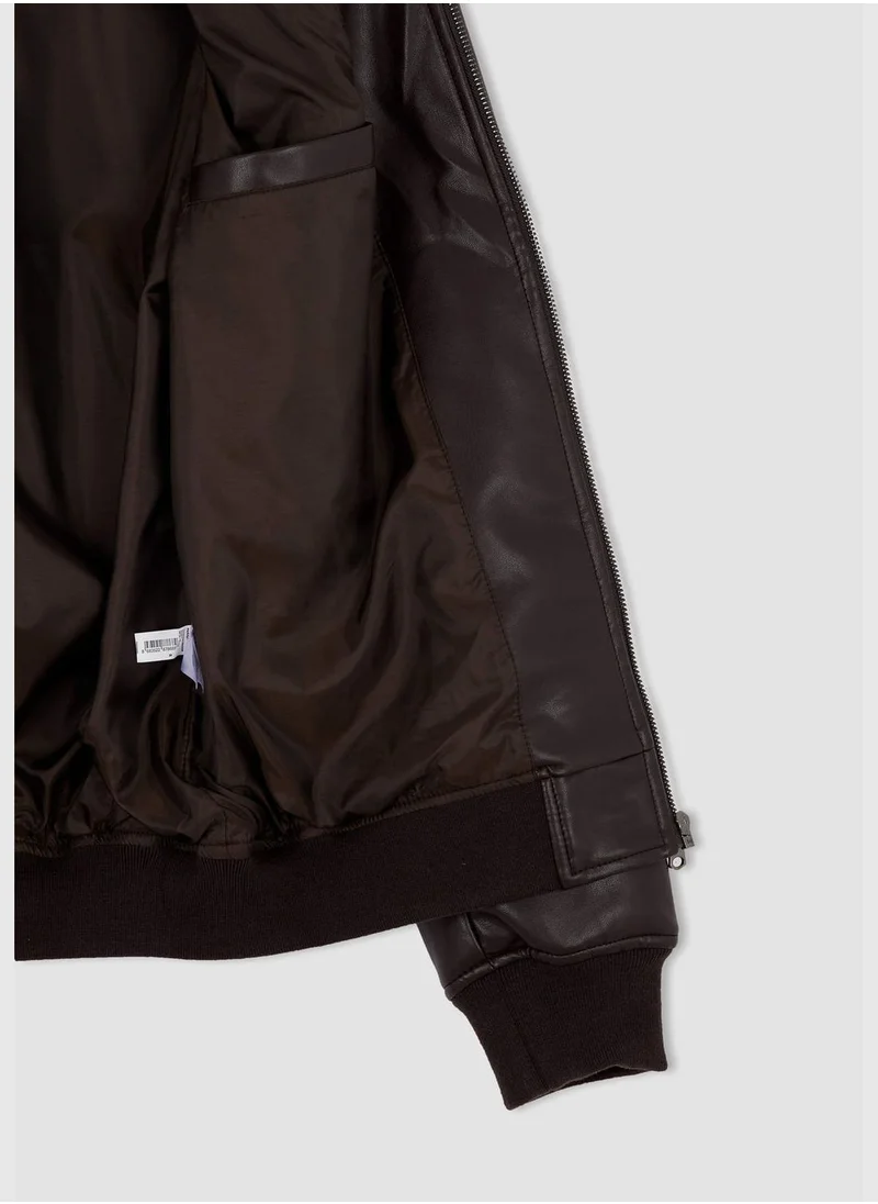 ديفاكتو Man Slim Fit Bomber PU Jacket
