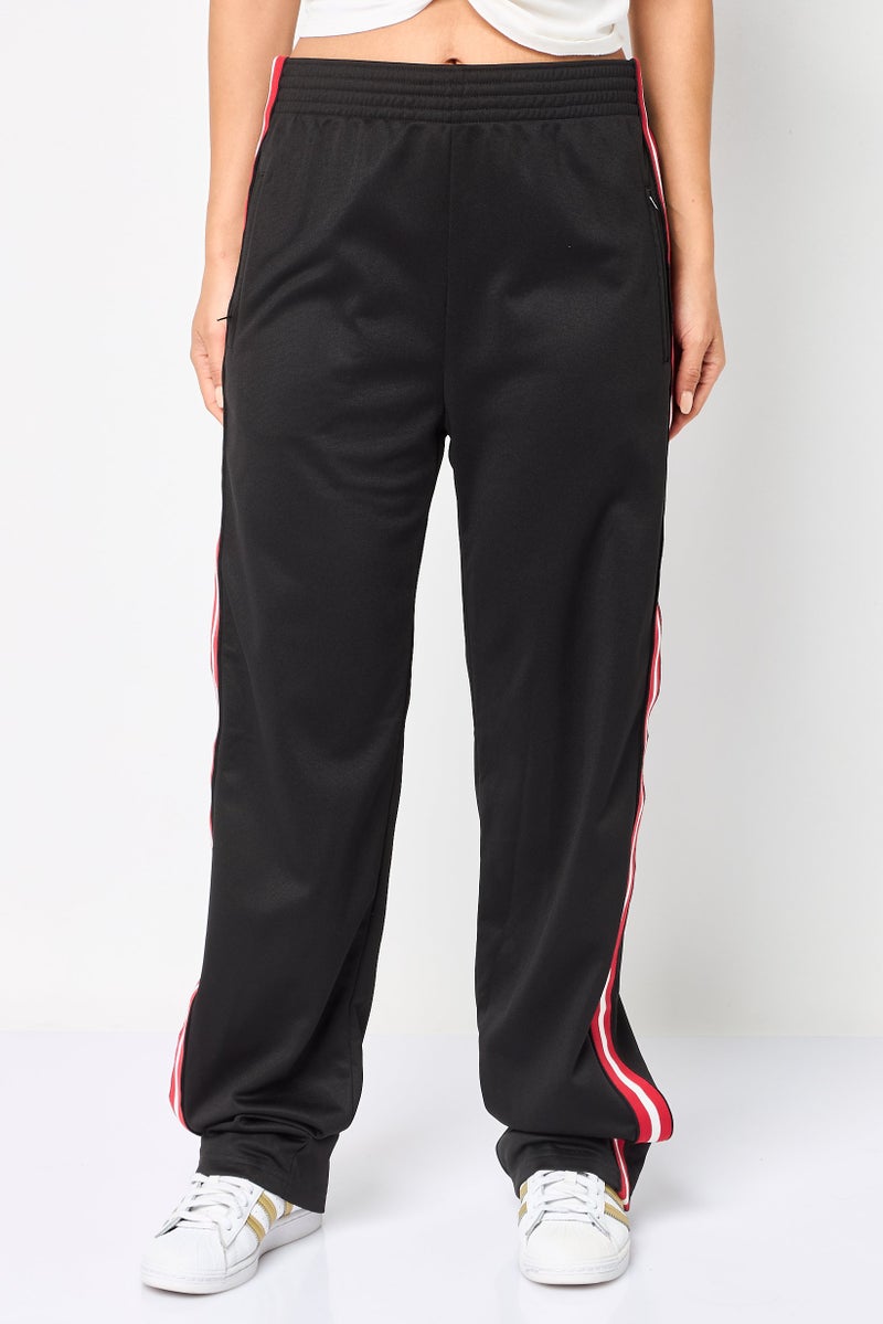 GIVENCHY Women Regular Fit Solid Sweatpants, Black - Image 1