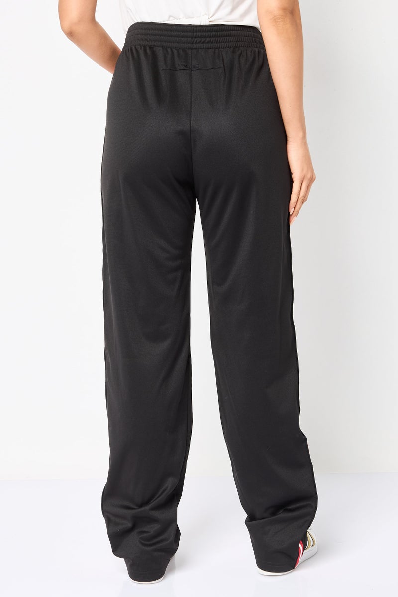 GIVENCHY Women Regular Fit Solid Sweatpants, Black - Image 3