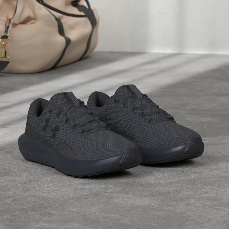 UNDER ARMOUR أحذية رجال أندر أرمور SURGE 4 - أسود - مقاس 42 - Image 2