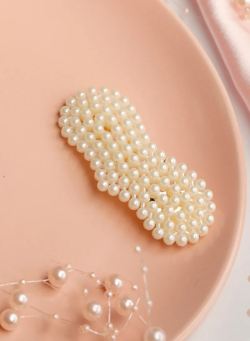 برياسي Women White Beaded Heart Shaped Tic Tac Hair Clip