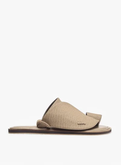 Al Waha Men Textured Slip-On Arabic Sandals with Toe Loop Ramadan Collection