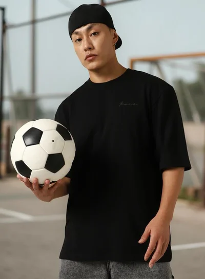 Hubberholme Men's Black 100% Cotton Solid Pattern Oversized T-Shirt