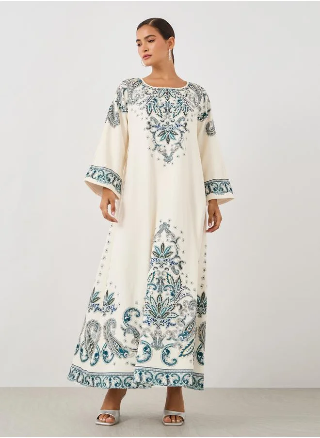 أميرة Amirah Paisley Placement Print Round Neck Jalabiya