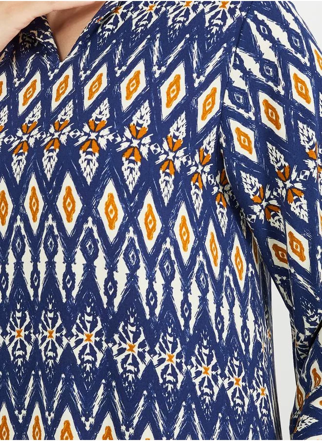 ستايلي All-Over Geometric Print V Neck Jalabiya