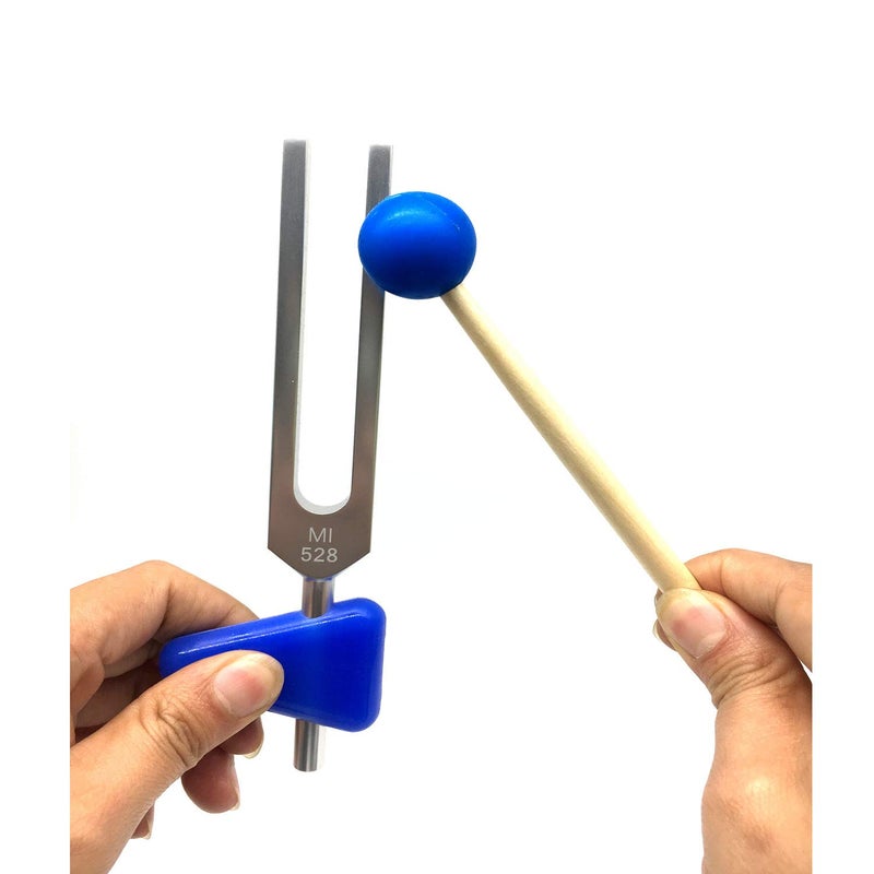 FSHANEE 528 Hz Tuning Fork Tools Sound Healing Chakra Tuning Fork Solfeggio Energy Tuning Fork for DNA Repair Healing MI528 Hz Love Frequency Healing Devices for Healing (Silvery) - Image 4