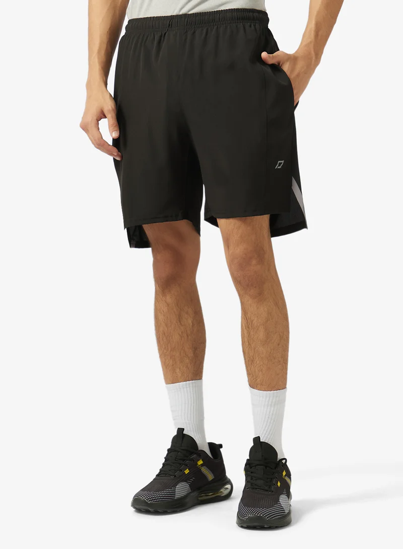 FRWD side deep cut v shape and cut n sew penal at side