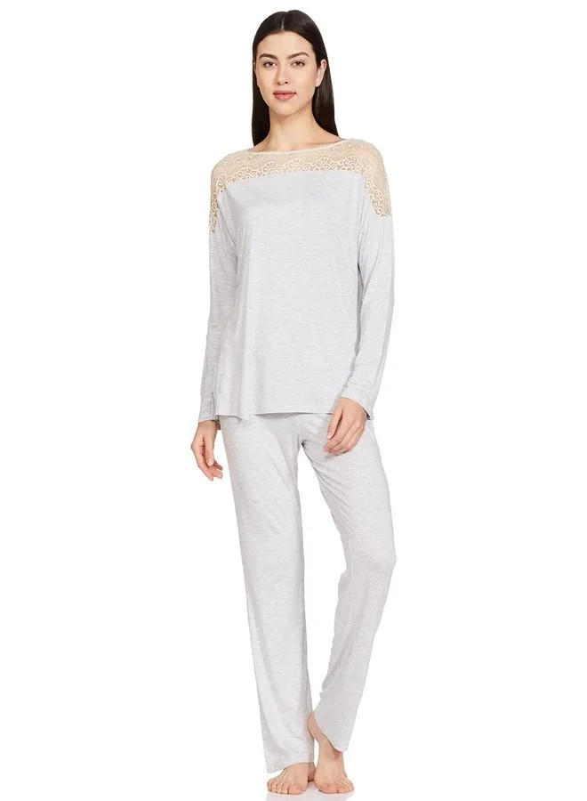 ترايامف Triumph Women's Amourette PK LSL 01 X Relaxed Pajama Set (H000135_Medium Grey Melange_L)