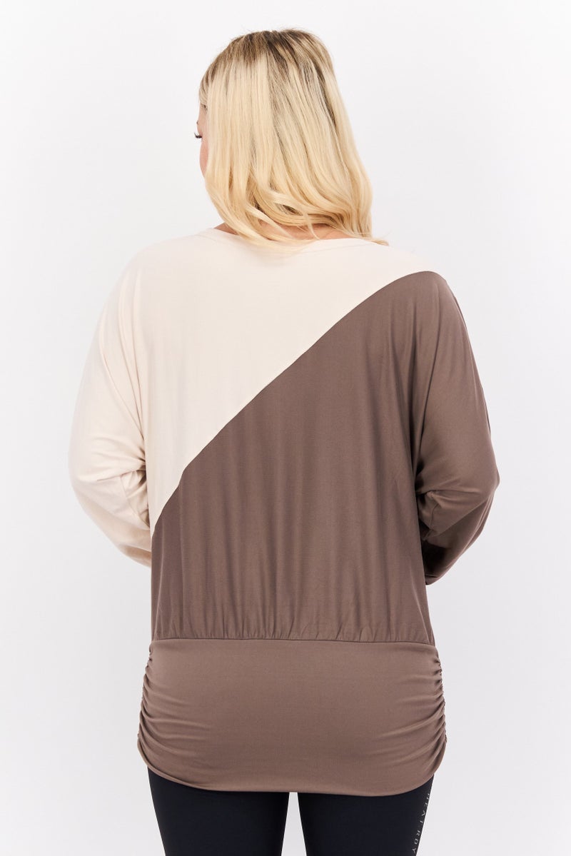 Tahari تي شيرت رياضي نسائي طويل الأكمام بتصميم ثنائي اللون من تاهاري، بني - Image 3