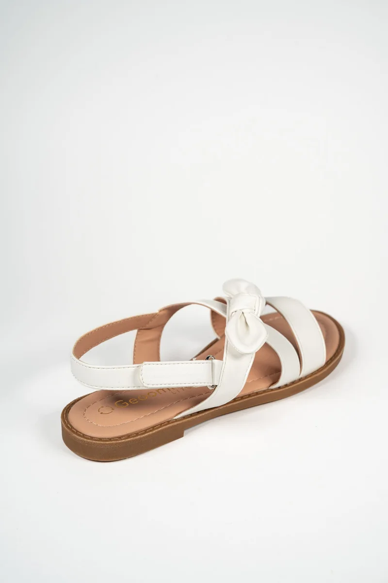 Geoomnii WHITE Geoomnii Girls’ Sandals – Comfortable Casual Sandals for Children, Pre-Teen & Junior Girls for School, Play & Everyday Wear for Women | Best Price UAE