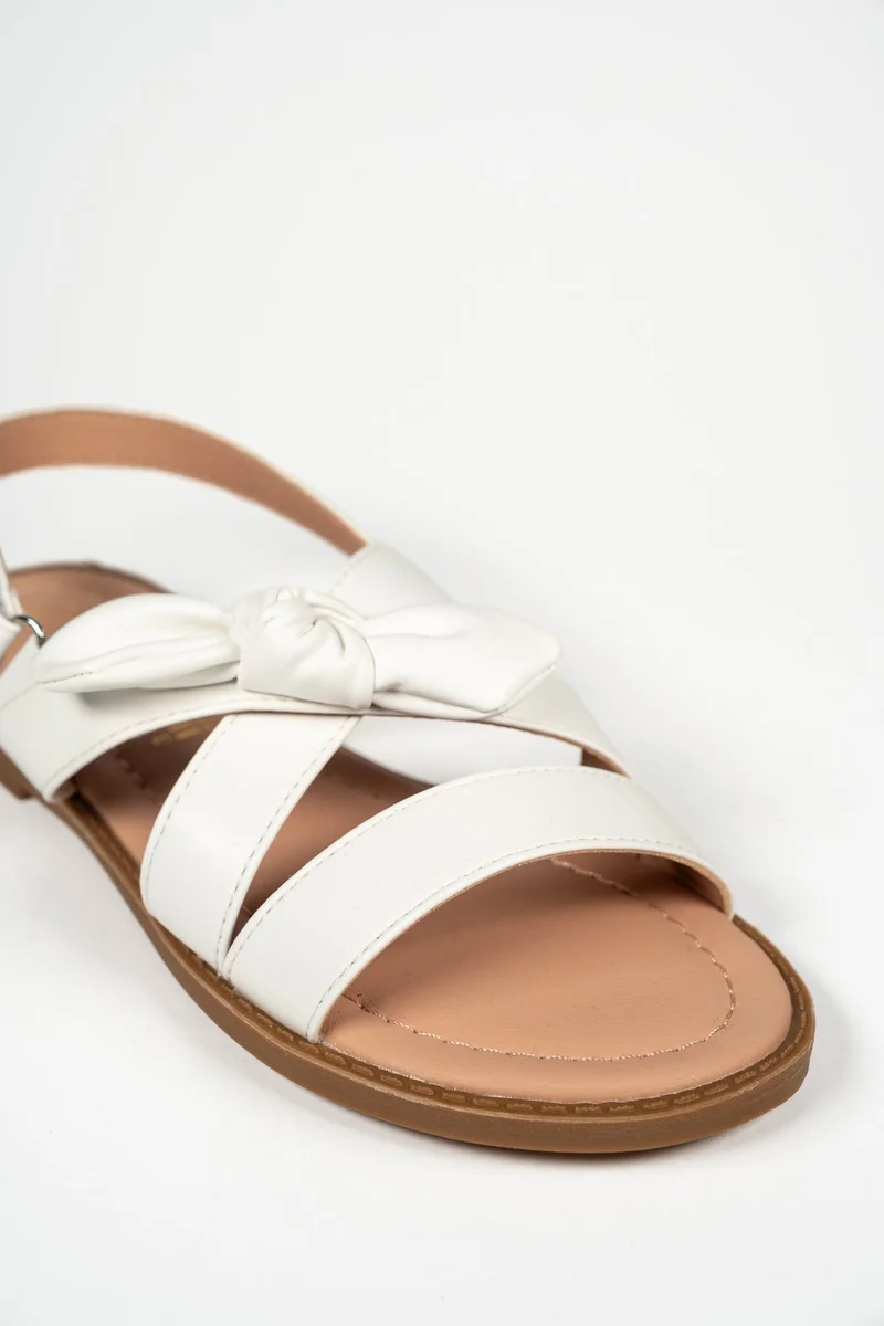 Geoomnii WHITE Geoomnii Girls’ Sandals – Comfortable Casual Sandals for Children, Pre-Teen & Junior Girls for School, Play & Everyday Wear for Women | Best Price UAE