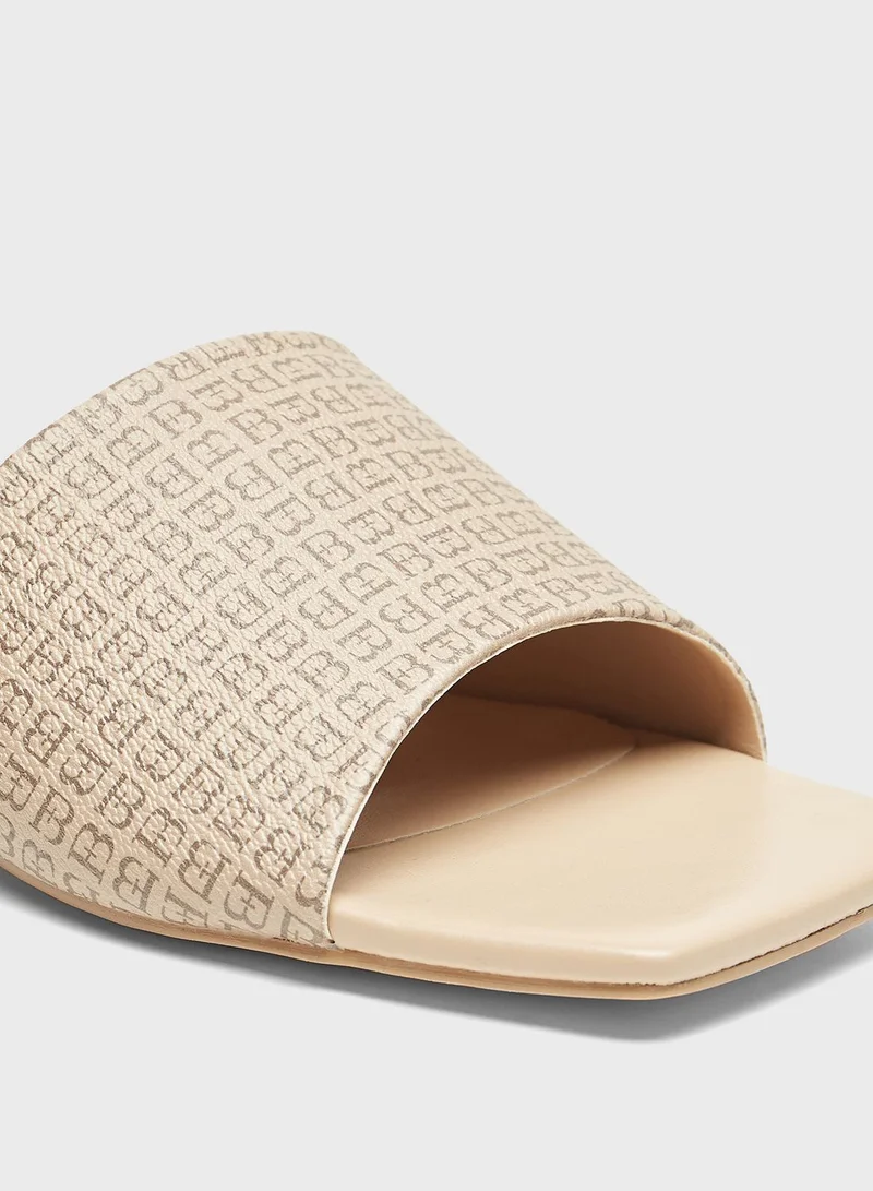 شو اكسبرس One Strap Flat Sandals