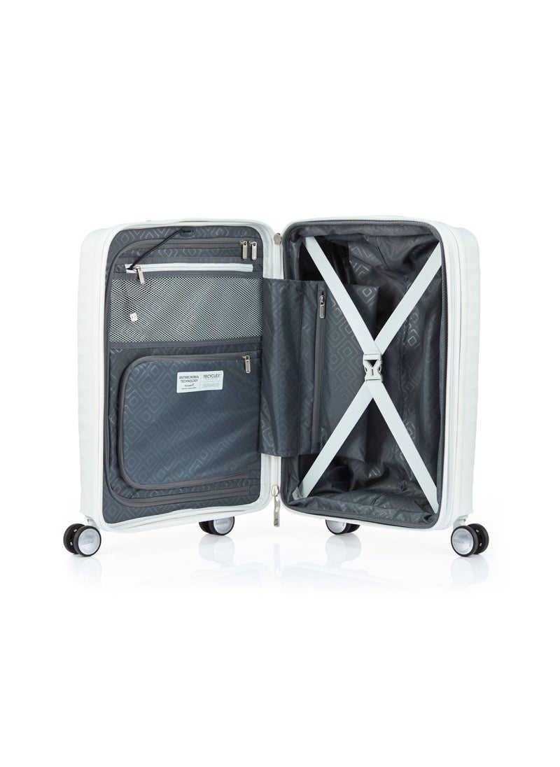 Squasem Spinner 55 CM Luggage Trolley Bag - pzsku/Z535A80AE3886FDE8D543Z/45/_/1677767435/ddcae321-3c4a-454c-b413-0c9625c5ae2b