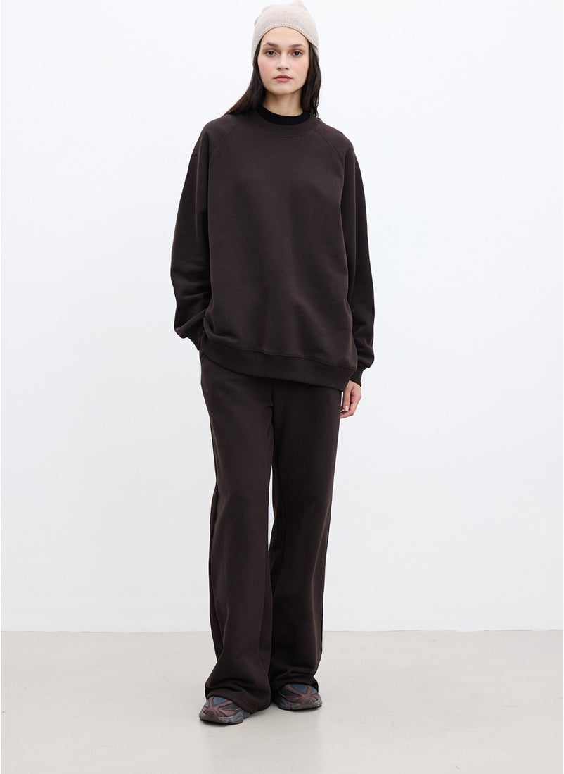 Oversize Basic Sweatshirt Bitter Coffee - pzsku/Z535C5D0F706CE9DDEB70Z/45/_/1741272541/f3574f70-437d-4b0e-a0f1-59355580c111