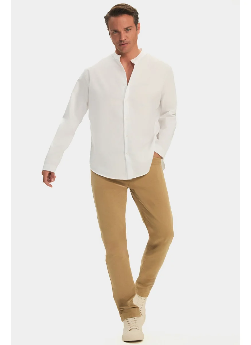 JUNE Exclusive Men's Regular Fit Judge Collar Shirt