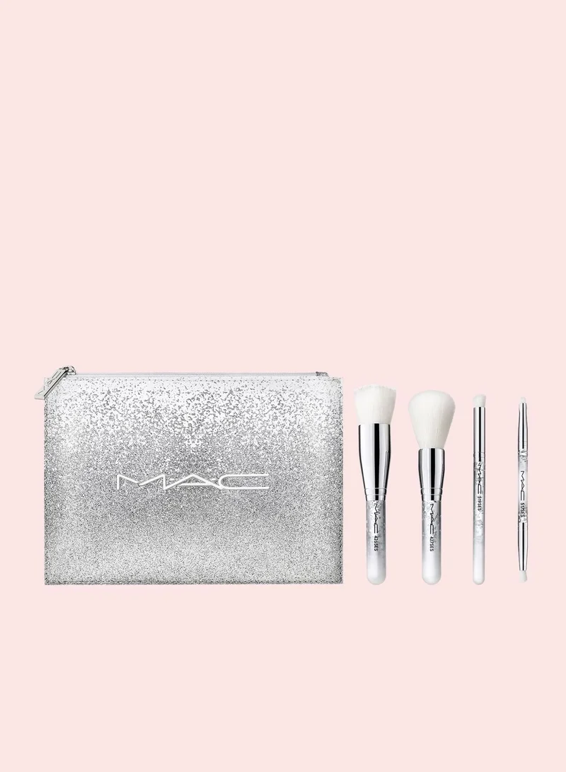 MAC Cosmetics Brush Of Snow Essential Brush Kit