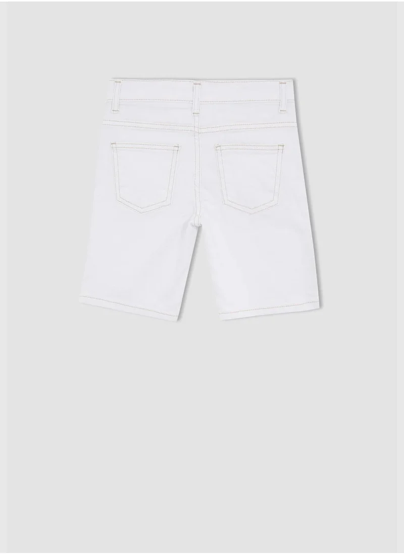 ديفاكتو Basic Pocket Detail Bermuda Short