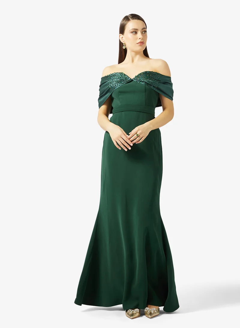 نمشي x فستان بلونين بكتف غير متماثل ودرابيه