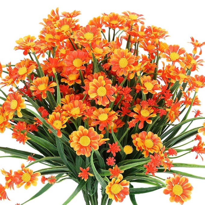 ARTIFICIAL DAISIES FLOWERS OUTDOOR UV RESISTANT 4 BUNDLES FAKE FOLIAGE GREENERY FAUX PLANTS SHRUBS PLASTIC BUSHES FOR WINDOW BOX HANGING PLANTER FARMHOUSE INDOOR OUTSIDE DECORORANGE RED