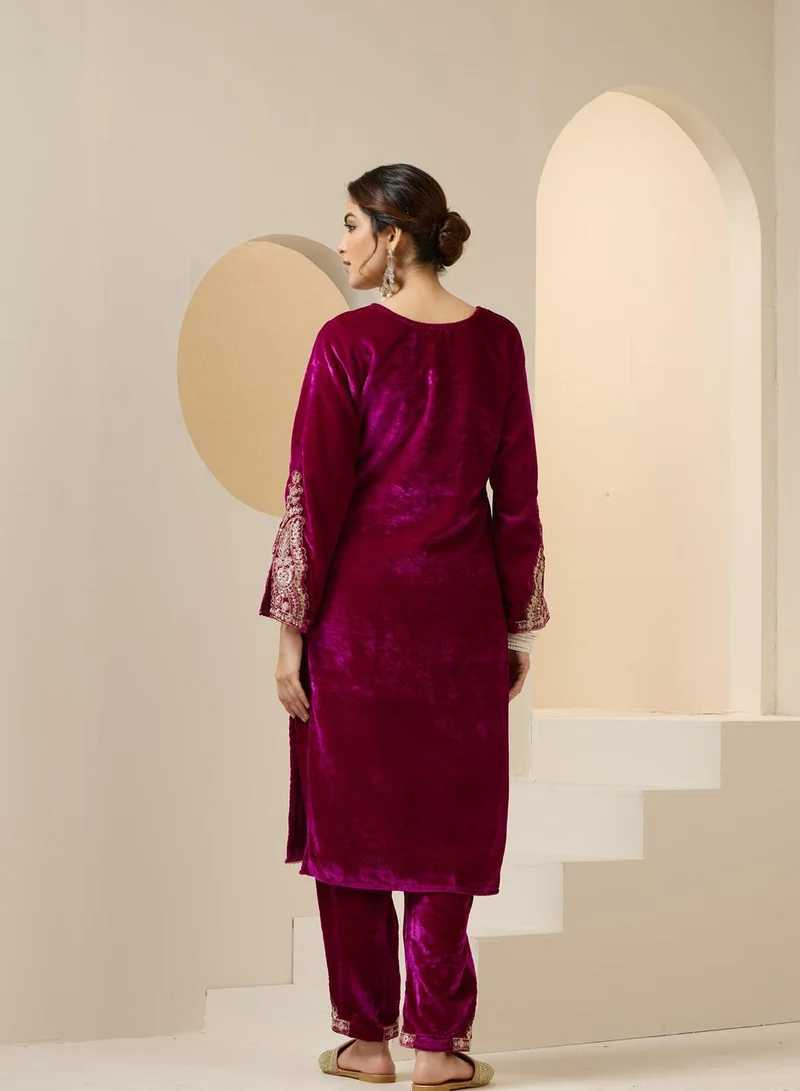 ISHIN Women's Magenta Velvet Embroidered Tunic Full Length Palazzo Straight Fit Kurta Set