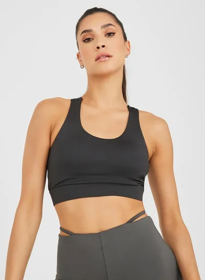 Styli Active Dual Tear Drop Back Detail Sports Bra